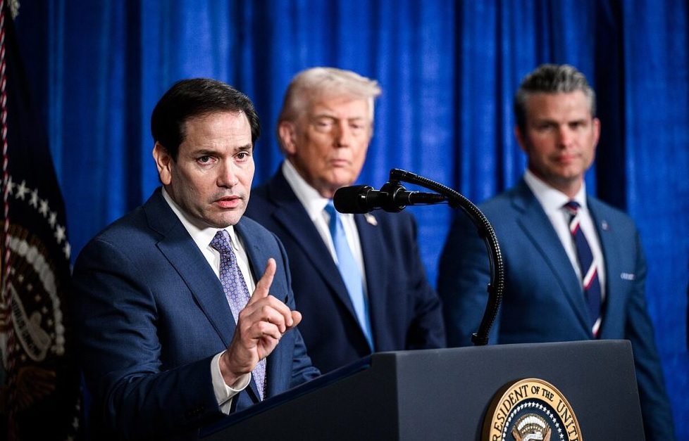 U.S. Warns of Second Military Strike on Venezuela as Trump Presses for Control of Oil Sector