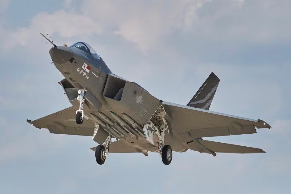 South Korea&rsquo;s KF-21 Boramae Fighter Jet Receives Final Combat Suitability Approval
