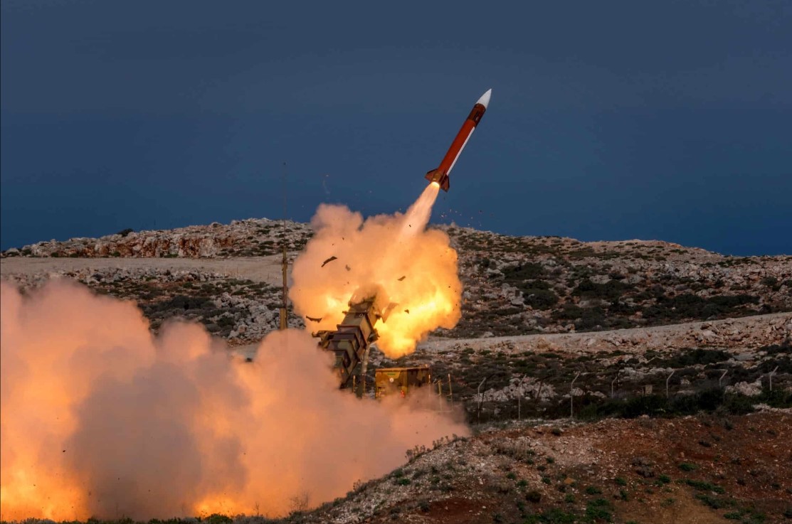 Ukrainian Instructors Reportedly Shocked by High Interceptor Usage in U.S.-Allied Gulf Air Defense Operations