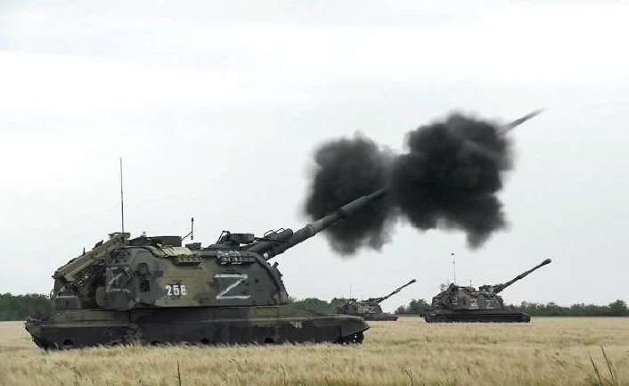 Russia Increases Artillery Production Amidst Challenges : Ukraine