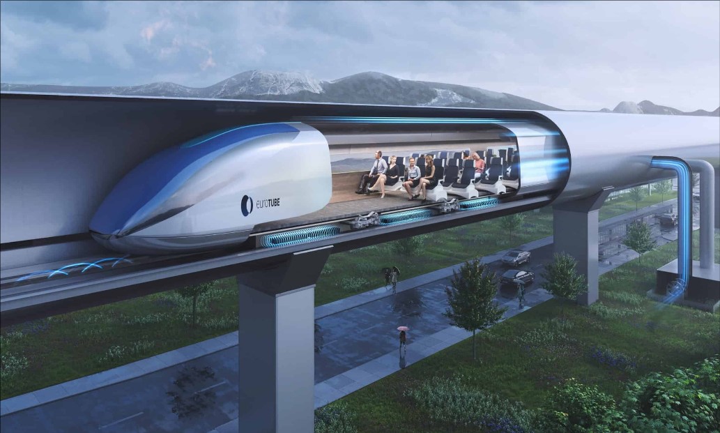 Gadkari Announces Hyperloop, Pod Taxis, and Electric Express Buses for Delhi and Bengaluru