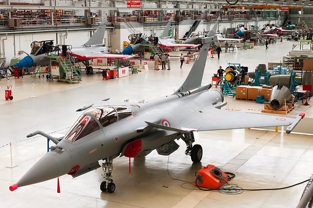 France Eyes Rafale Fighter Jet Assembly Line in India Amid Expanding Defence Ties