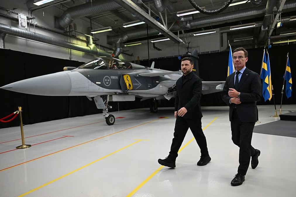 Sweden and Ukraine in Advanced Talks Over Gripen E Fighter Deal, Up to 150 Jets Under Consideration