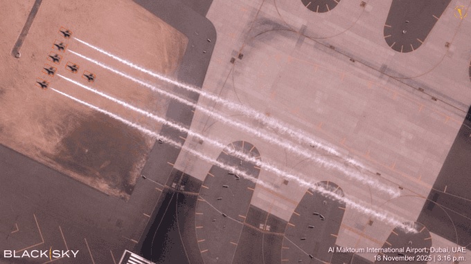 BlackSky Displays Gen-3 Satellite Tracking of F-35 Formation in Real Time at Dubai Airshow