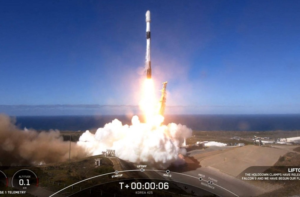 South Korea Launches Third Spy Satellite as Tensions with North Korea Escalate
