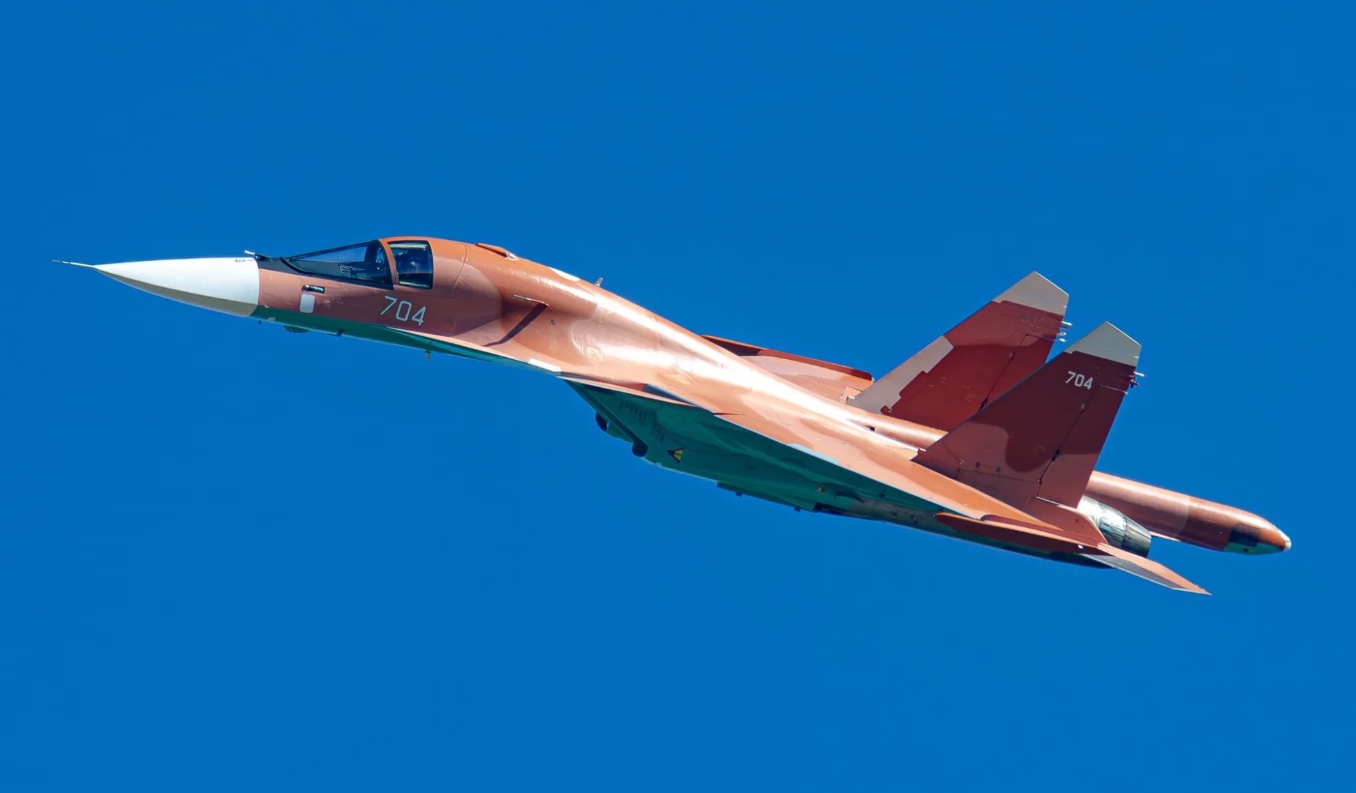 Algerian Export Su-34 Fighter-Bombers Conduct Pilot Training Flights in Russia