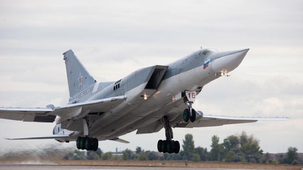 Russian Tu-22M3 Strategic Bomber Crashes in Siberia; All Four Crew Members Eject Safely