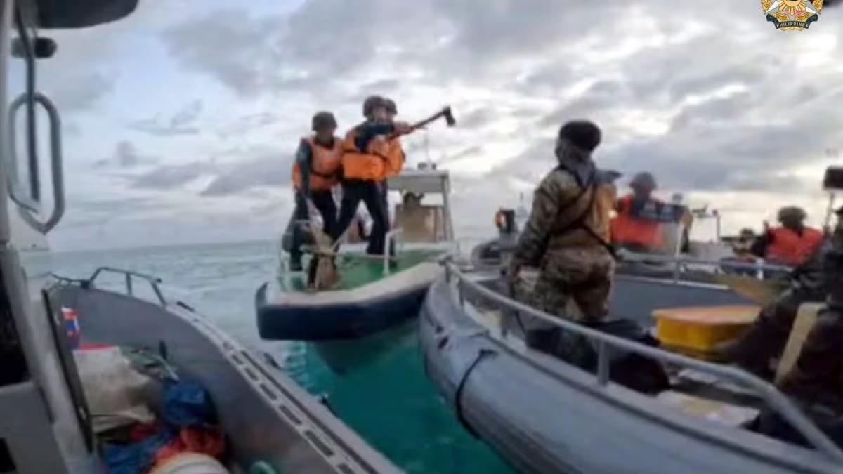 Philippines and China Forge Agreement to Prevent Clashes in the South China Sea