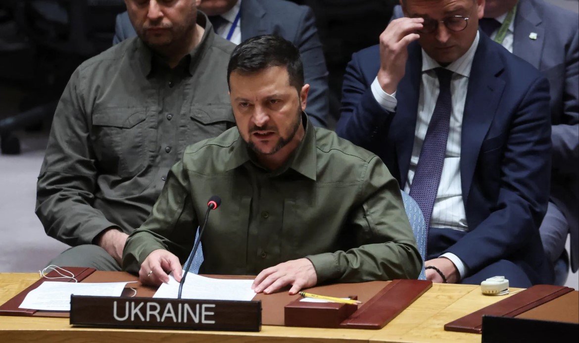 Zelensky Condemns Russia’s Massive Aerial Strikes, Calls for Stronger Defenses