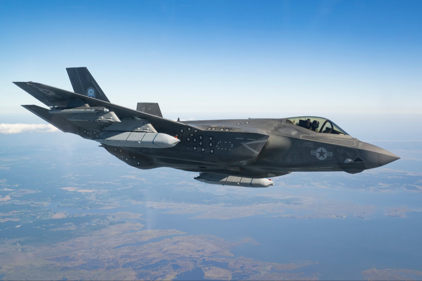Bipartisan Coalition of 15 Governors Urges Congress to Fully Fund 85 F-35 Fighters in FY2027 Defense Budget