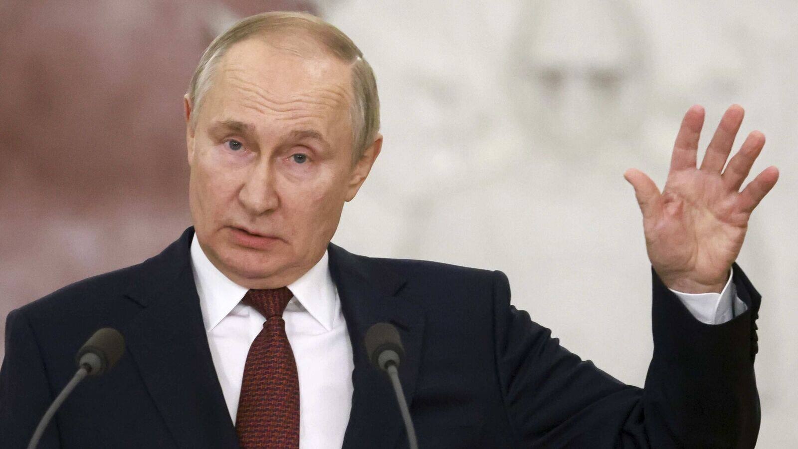 As the Ukraine war enters a third year, Putin waits for Western support for Kyiv to wither