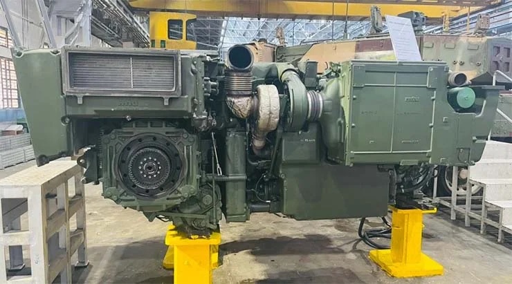 BEML's Third DATRAN 1500HP Engine Prototype Heads to UK for Critical 1500-Hour Endurance Testing