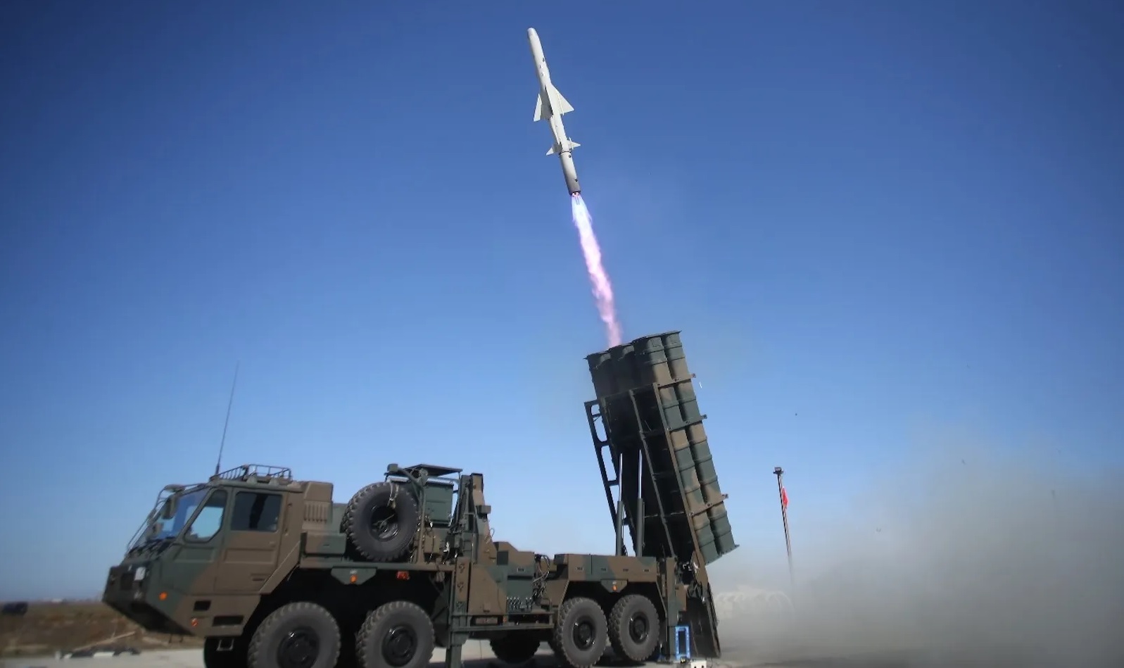 Japan Activates New Missile Unit in Ōita Prefecture