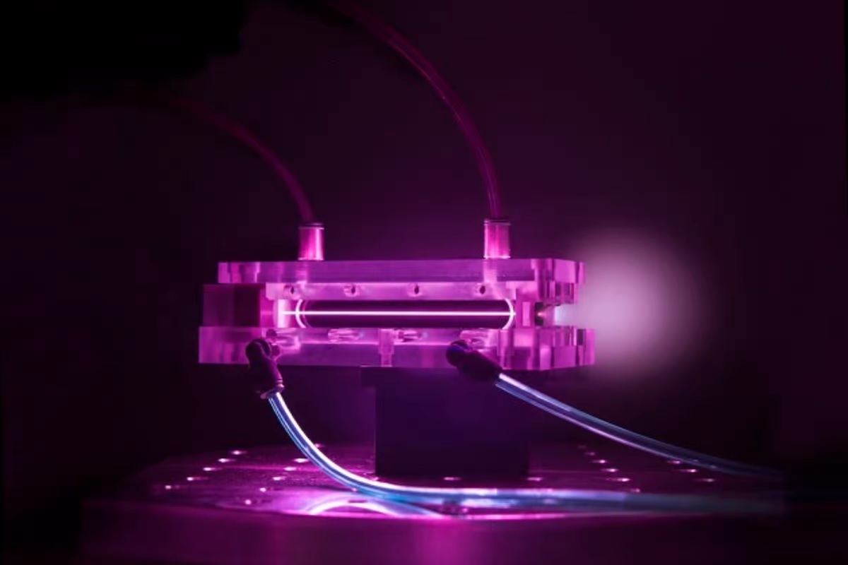 World Smallest Particle Accelerator