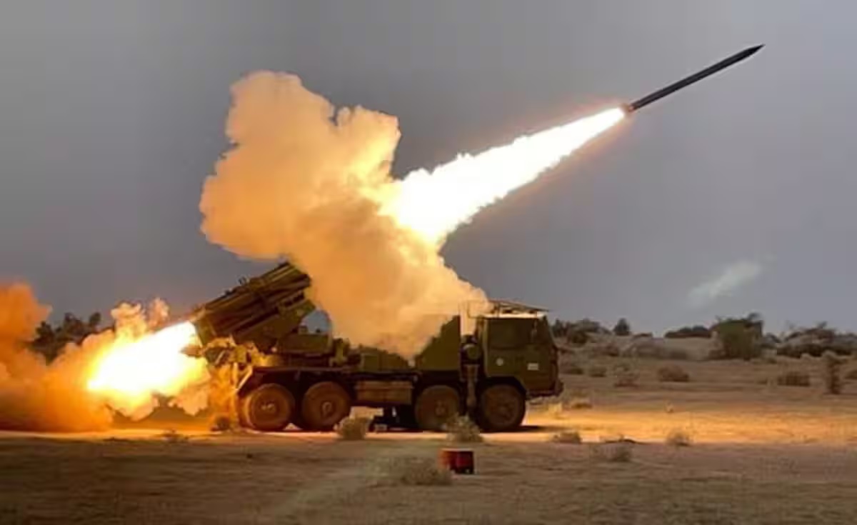 France Eyes India&rsquo;s Pinaka Rocket Launcher For Complete its Army Requirements