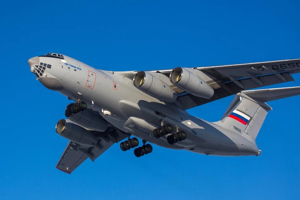 Three Russian Il-76TD Aircraft Land in Iran with Military Equipment in Past 72 Hours