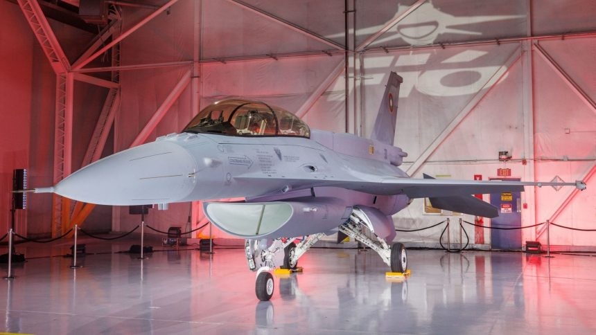 Lockheed Martin Delivers First F-16 Block 70 to Taiwan