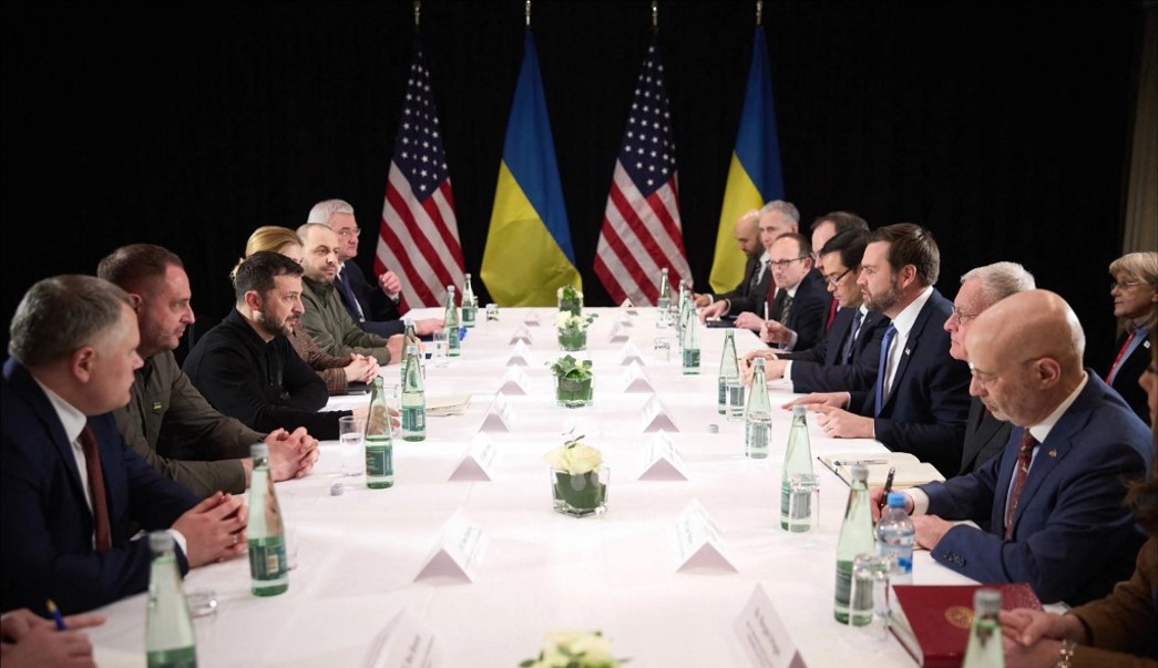 Zelensky Pushes for ‘Security Guarantees’ as U.S. Seeks to End Ukraine War