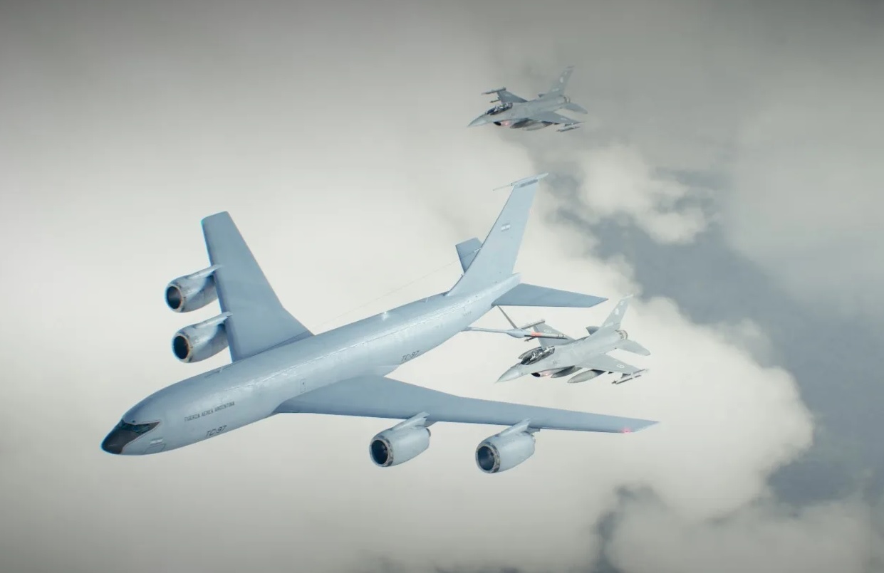 Argentine Air Force Moves to Procure Two KC-135R Refueling Aircraft for New F-16 Jets