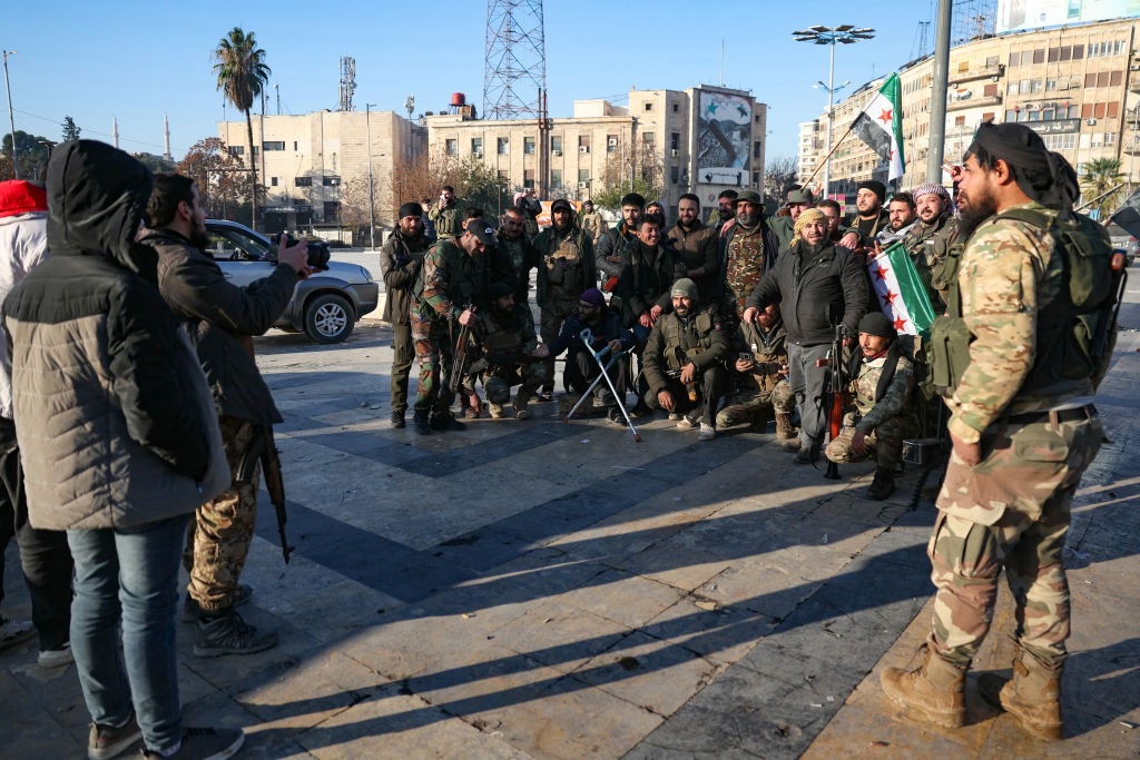 Rebel Forces Seize Control in Aleppo Amid Escalating Syrian Conflict