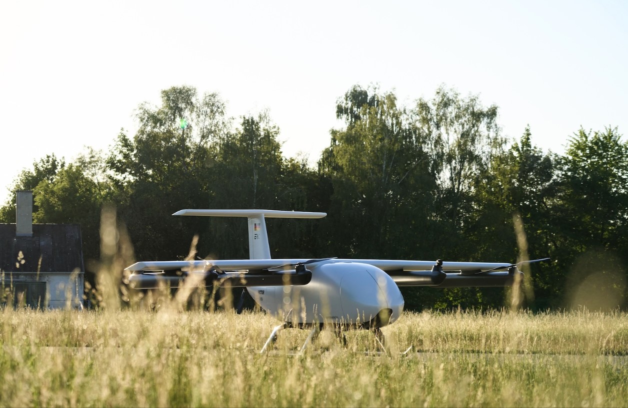 Rheinmetall Signs Deal to Manufacture Victor U250 Heavy-Lift Cargo Drones in Germany