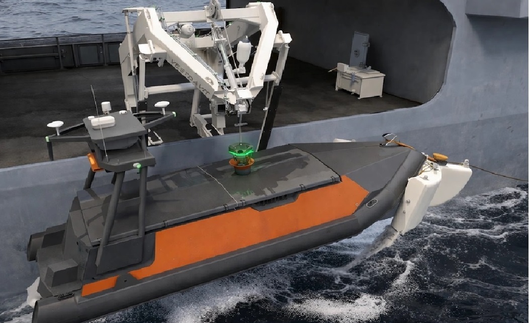 Fairbanks Morse Defense Unveils AutoHook, Autonomous USV Recovery System with Sea State 4 Capability