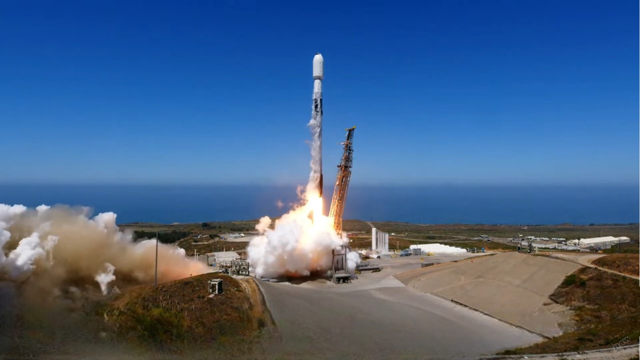 Sweden Launches First Military Surveillance Satellite, Establishing Independent Space Capability