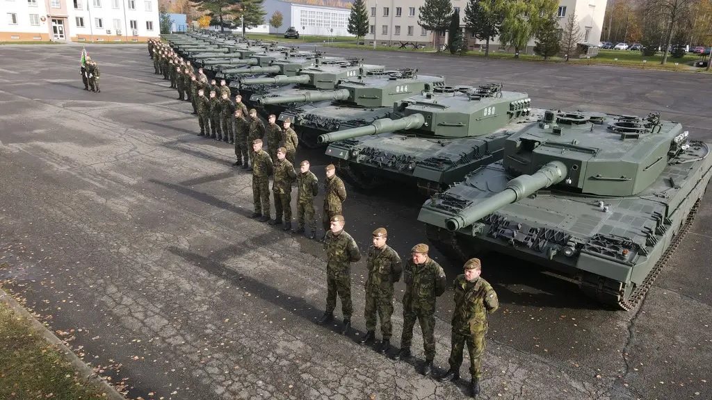 Czech Republic Signs Contract of 14 New Leopard 2A4 Tanks with Rheinmetall