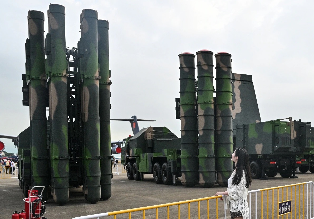 China Supplies HQ-9B Missiles to Iran in Oil-for-Weapons Agreement