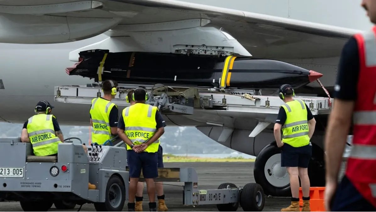 Australia Declares Initial Operational Capability for LRASM and JASSM-ER Strike Missiles