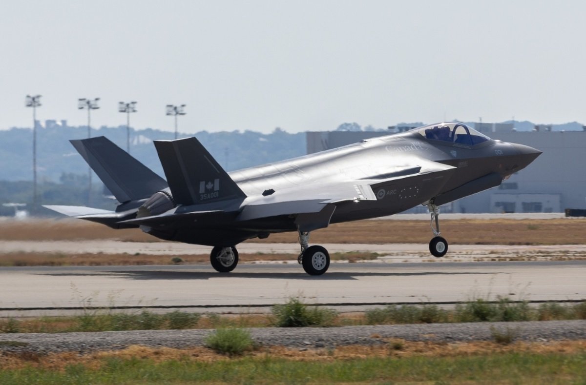 Canada&rsquo;s First F-35A Completes Maiden Flight in Texas Amid Procurement Review