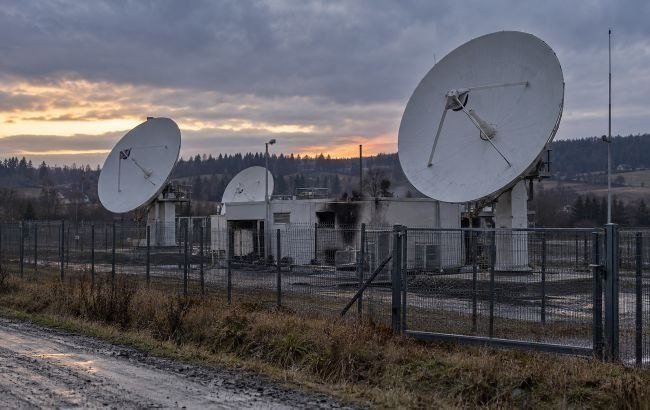 Fire Damages Starlink Ground Station in Poland, Possible Arson Investigated