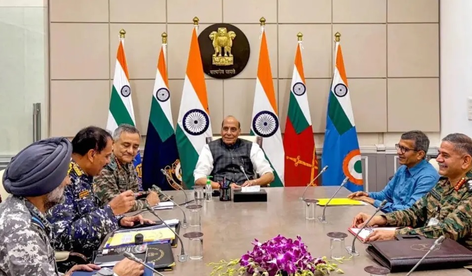 India's DAC Clears ₹52,000 Crore Defence Procurement Proposals Covering Army, Navy and Air Force