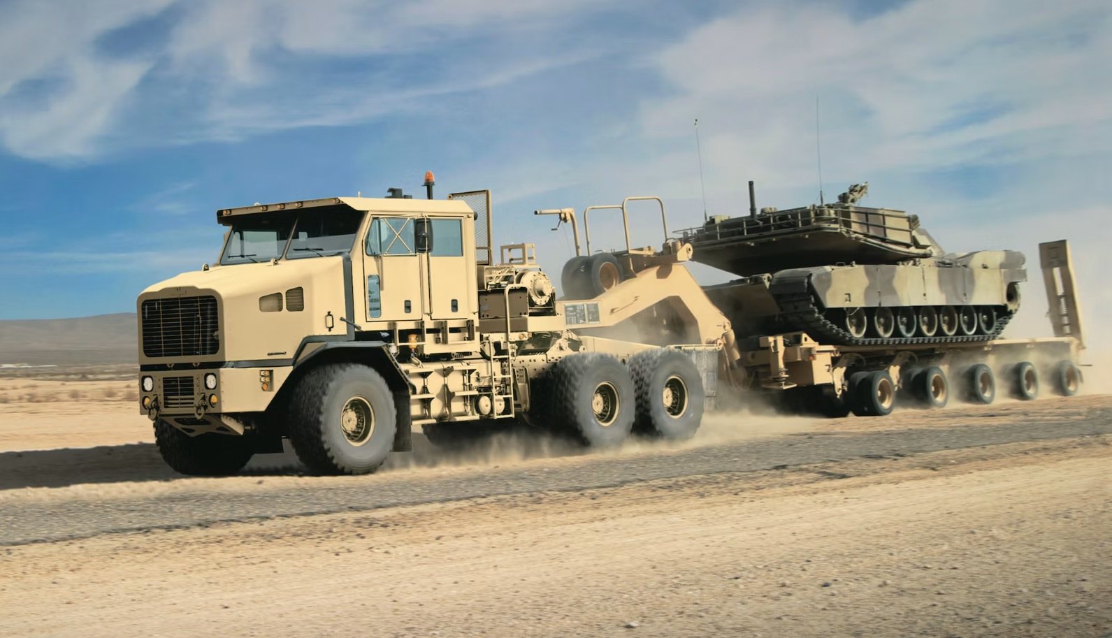 Oshkosh Defense Wins Second Order for 50 HET A1s and MN573 Heavy-Duty Trailers from Morocco
