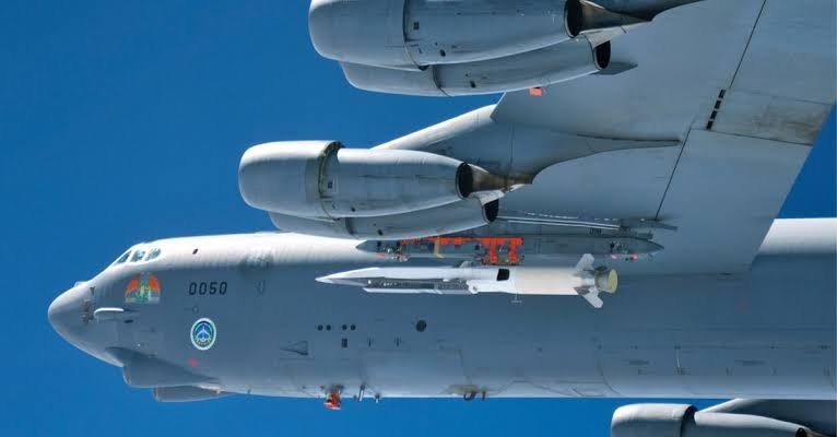 Pentagon Awards L3Harris $500 Million Contract to Support Unknown U.S. Missile-Test Aircraft