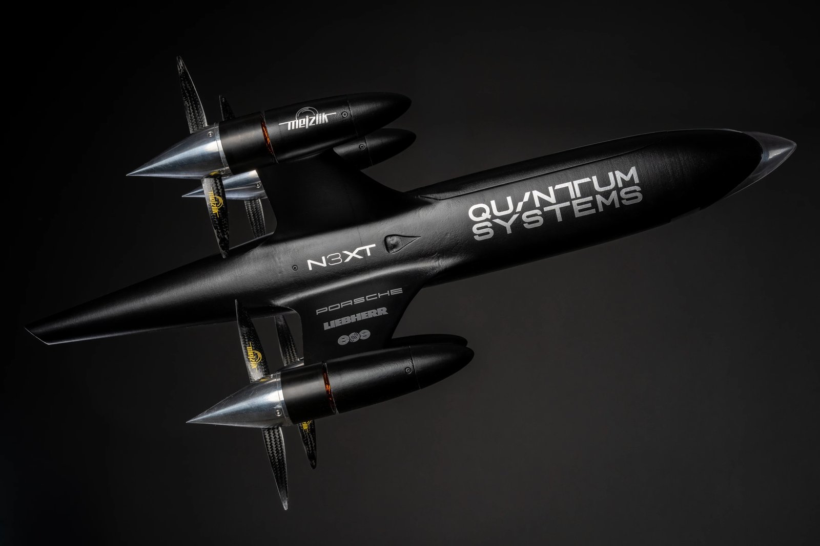 Quantum Systems Apex Recordhunter Drone Reaches 777 km/h in Unofficial Speed Attempt