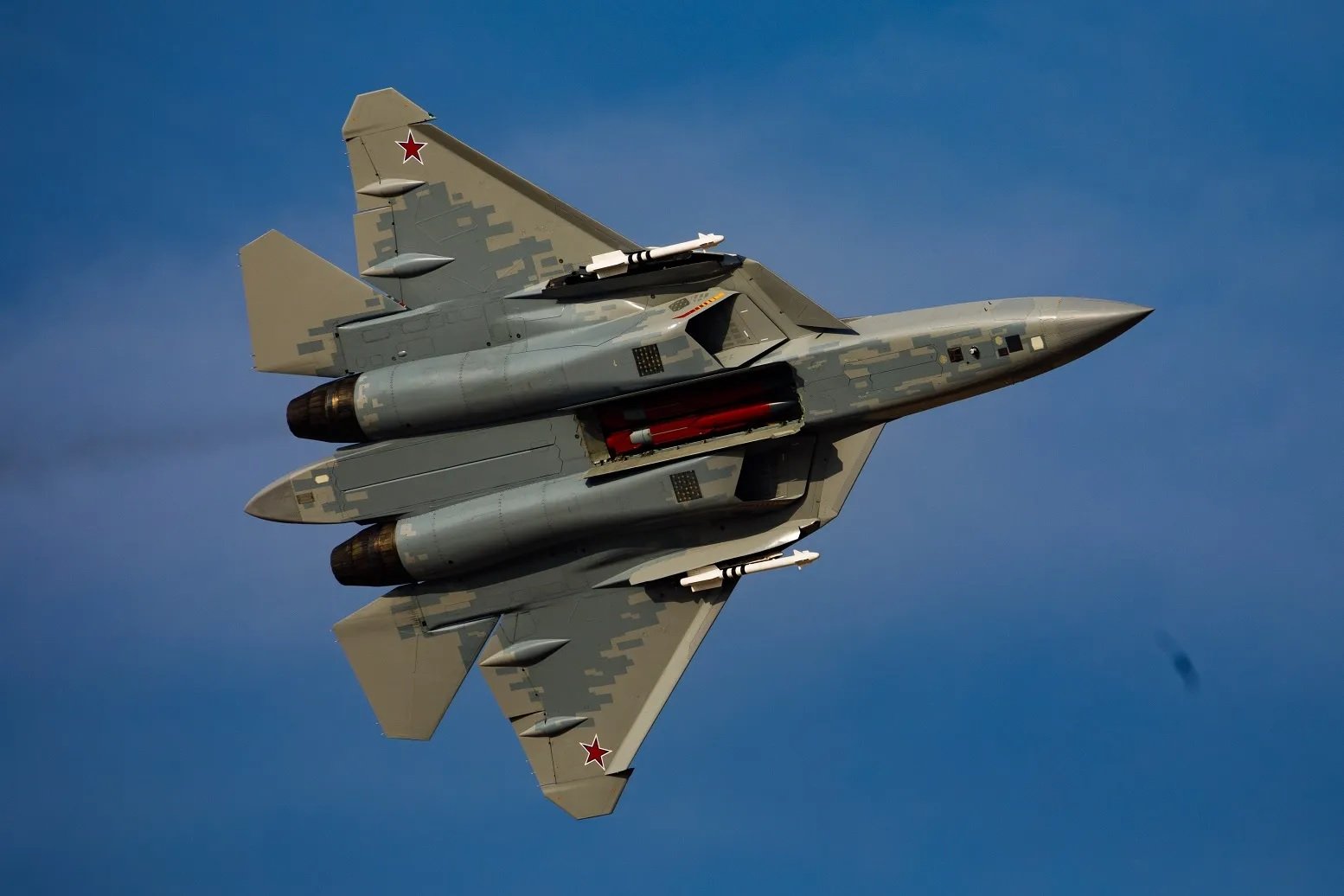 Russia Introduces New Hybrid RVV-SDM Medium-Range Missile for Su-57E, Claims First Su-57 Air-to-Air Kill