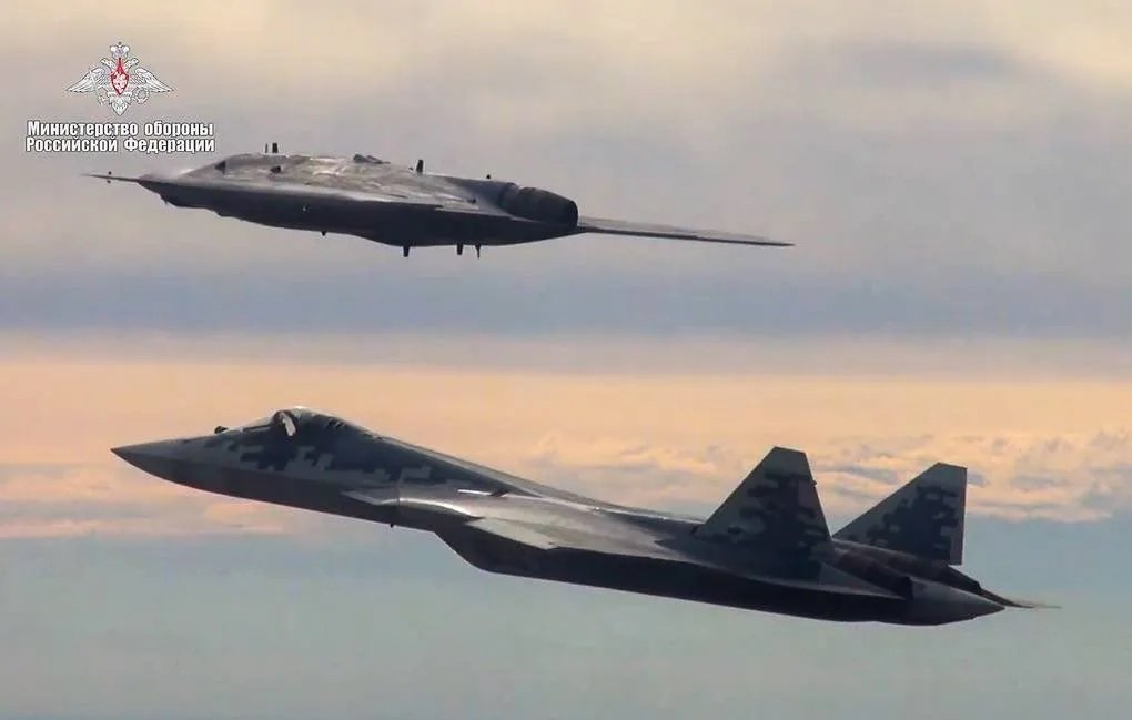 Russia Plans to Use Two-Seat Su-57D as Testbed for Sixth-Generation Fighter Technologies
