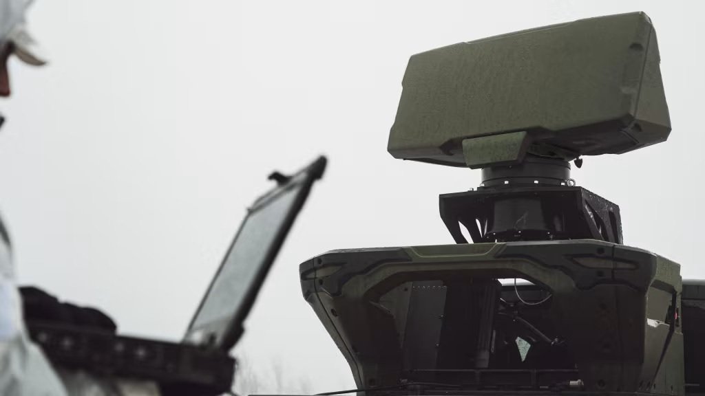 Saab and Royal Navy Successfully Test Giraffe 1X Radar Network Using Quantum Clocks Without GPS