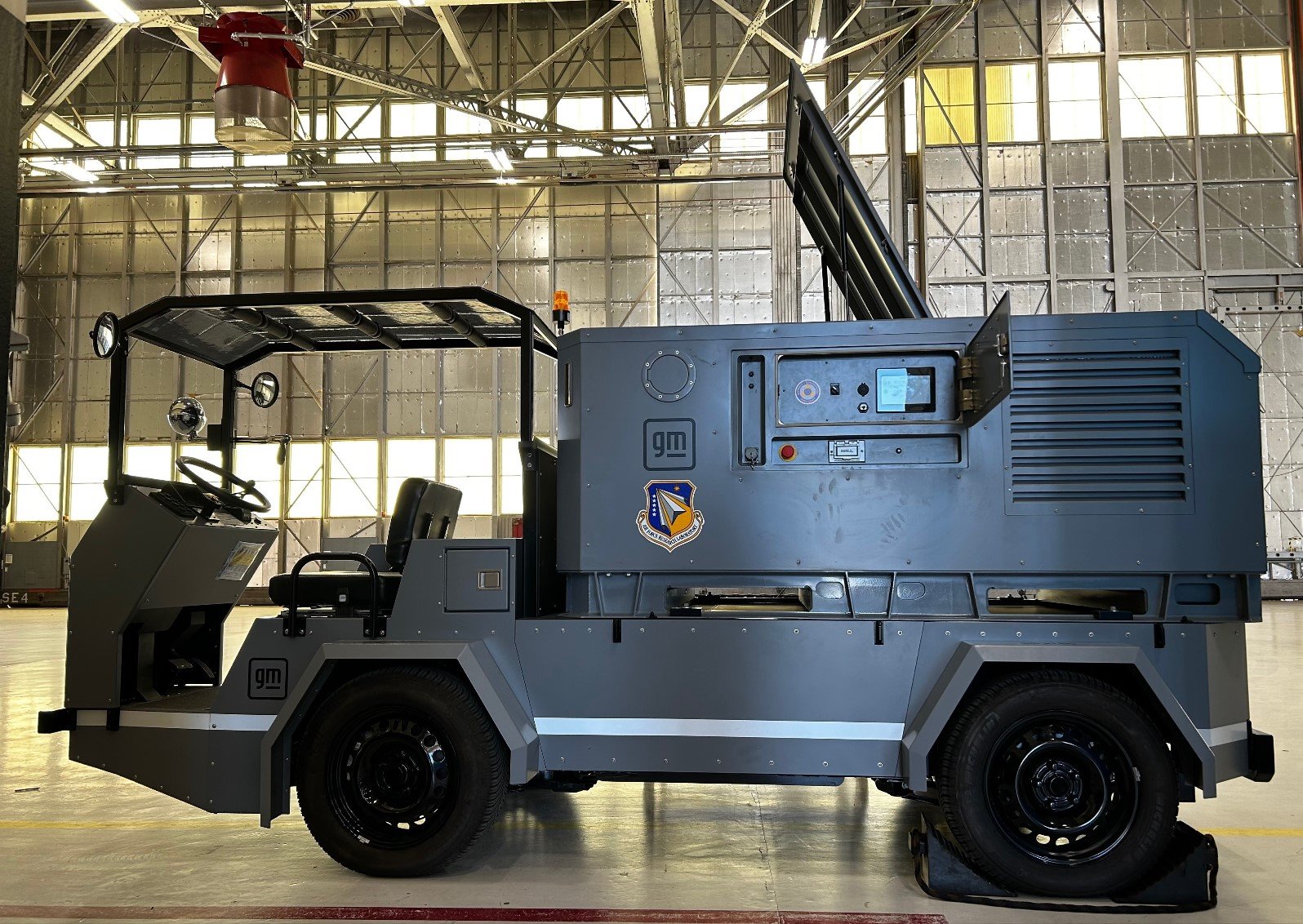 U.S. Army Tests GM Defense Hybrid Power System for Silent Command Posts During Project Convergence