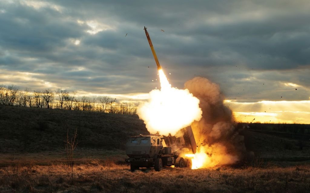 U.S. Military Selectively Intercepts Iranian Missiles to Preserve Shrinking Air Defense Stocks : Report