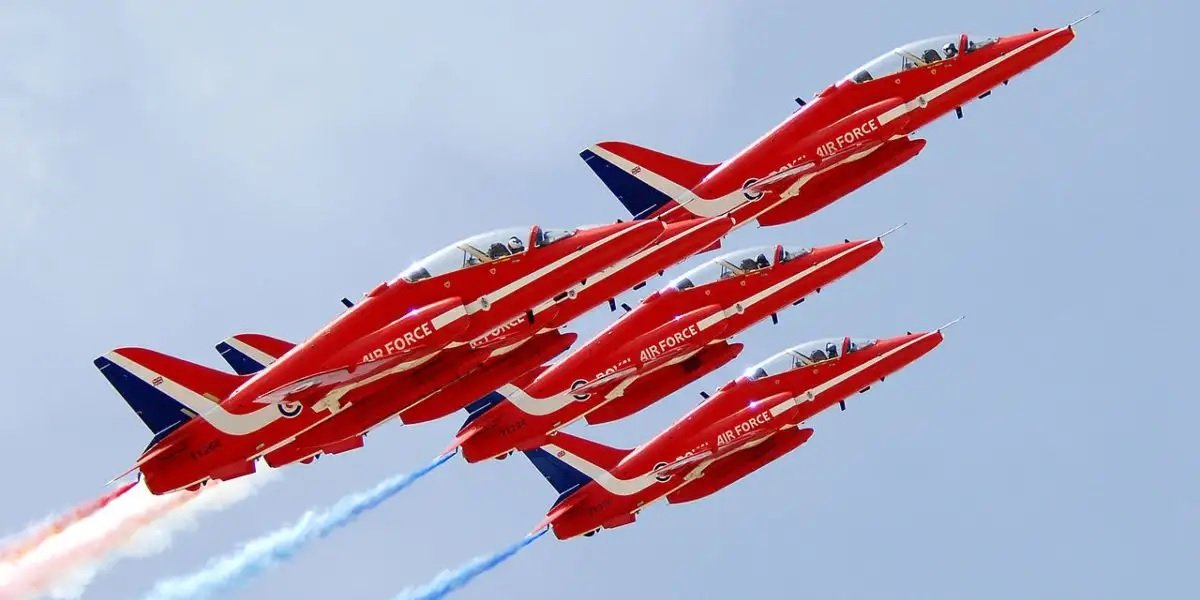 UK MoD Opens Competition for New Jet Training System as Hawk T1 Nears Retirement