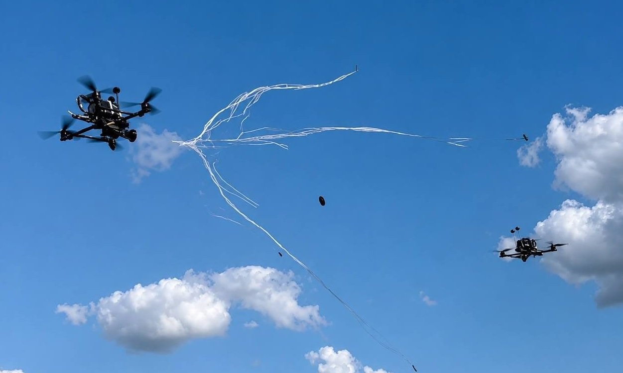 Ukraine&rsquo;s WINFLY Introduces Spider Reusable Interceptor Drone With KARAKURT Net Launcher