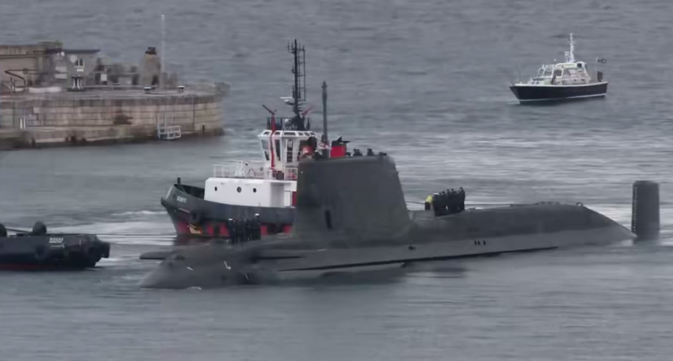 UK Deploys Nuclear Submarine HMS Anson Equipped with Tomahawk Missiles to Arabian Sea Within Range of Iran