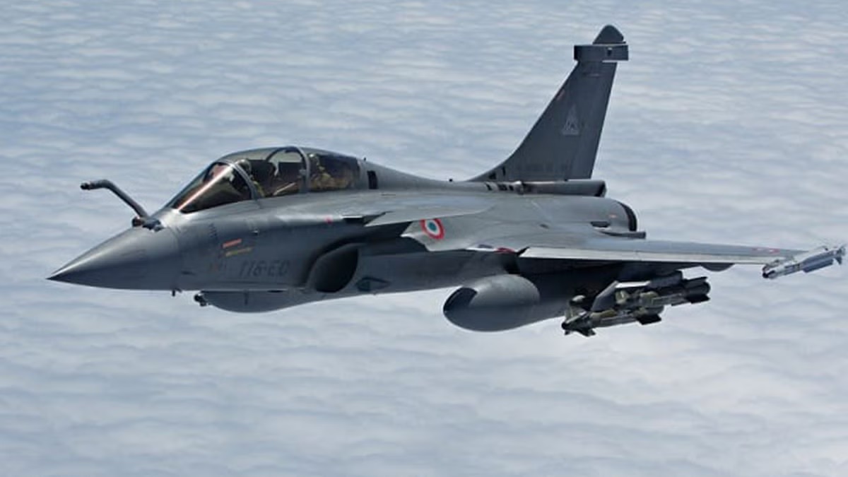 India and France Enter Second Round of Tough Rafale Marine Aircraft Negotiations