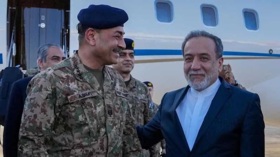 U.S. Officials Claim Pakistan and Afghanistan Sheltered Iranian Aircraft Amid Conflict