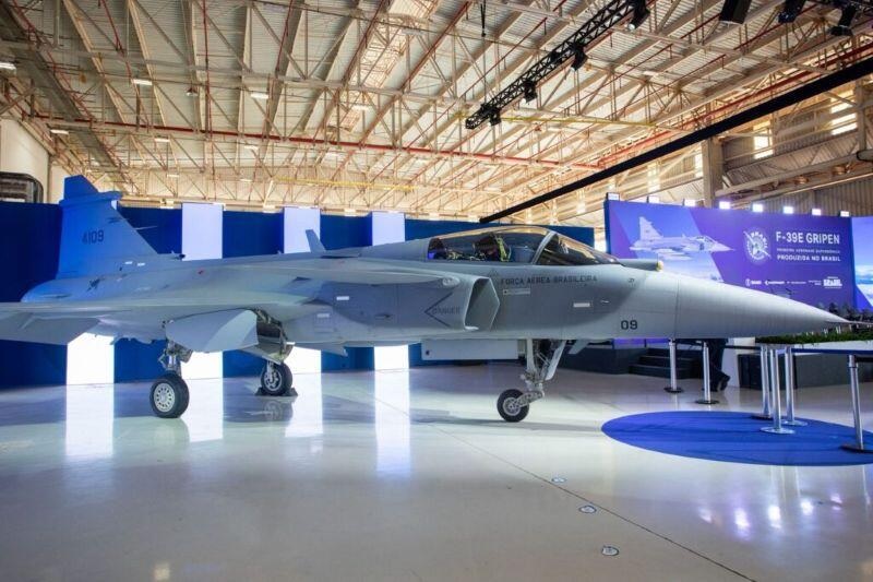 Brazil Unveils First Locally Assembled Gripen E Fighter Jet at Embraer Facility