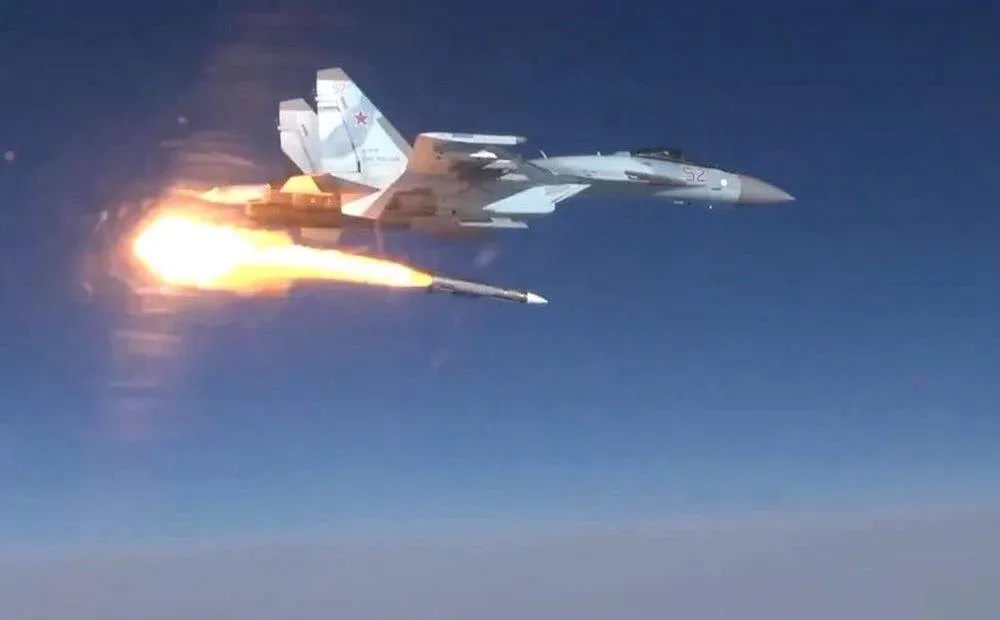 Russian Su-35S Reportedly Shoots Down Ukrainian MiG-29 From Nearly 190 km Away Using R-37M Missile