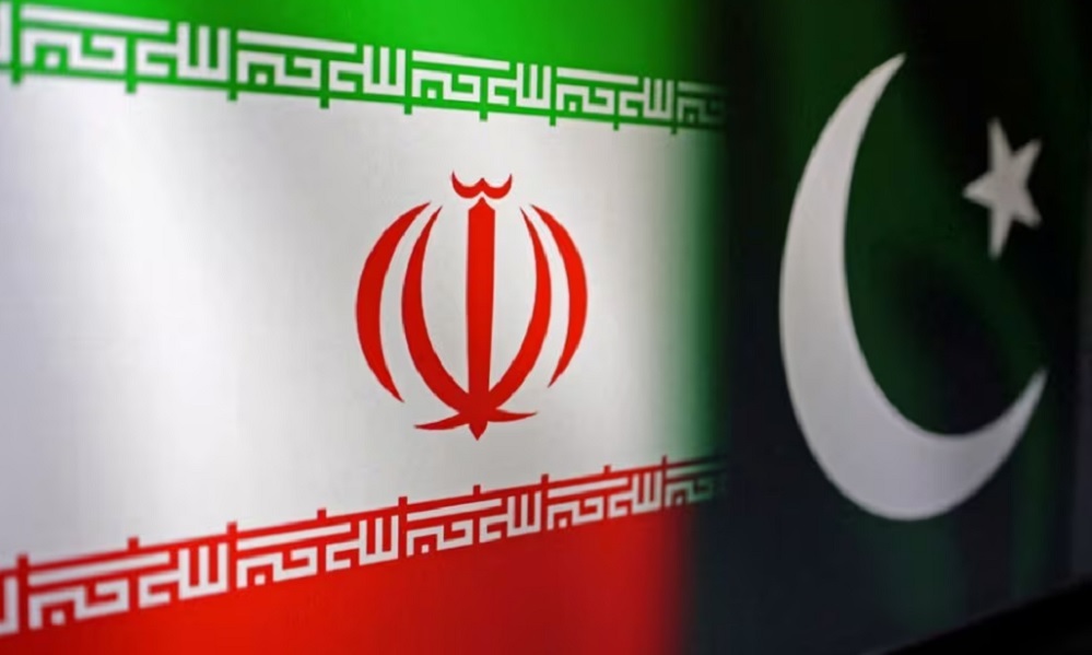 Unidentified Gunmen Kill Nine Pakistani Workers in Iran's Border Region