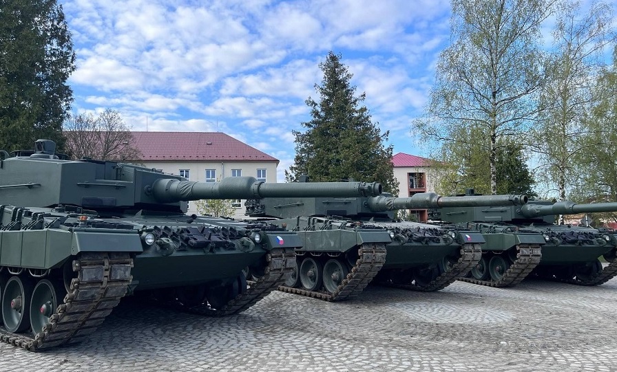 Czech Republic Expands Tank Fleet: 14 Additional Leopard 2A4 Tanks to Join Arsenal